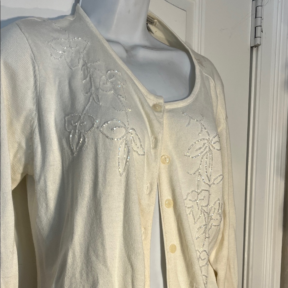 Elegant Ivory Embroidered Cardigan